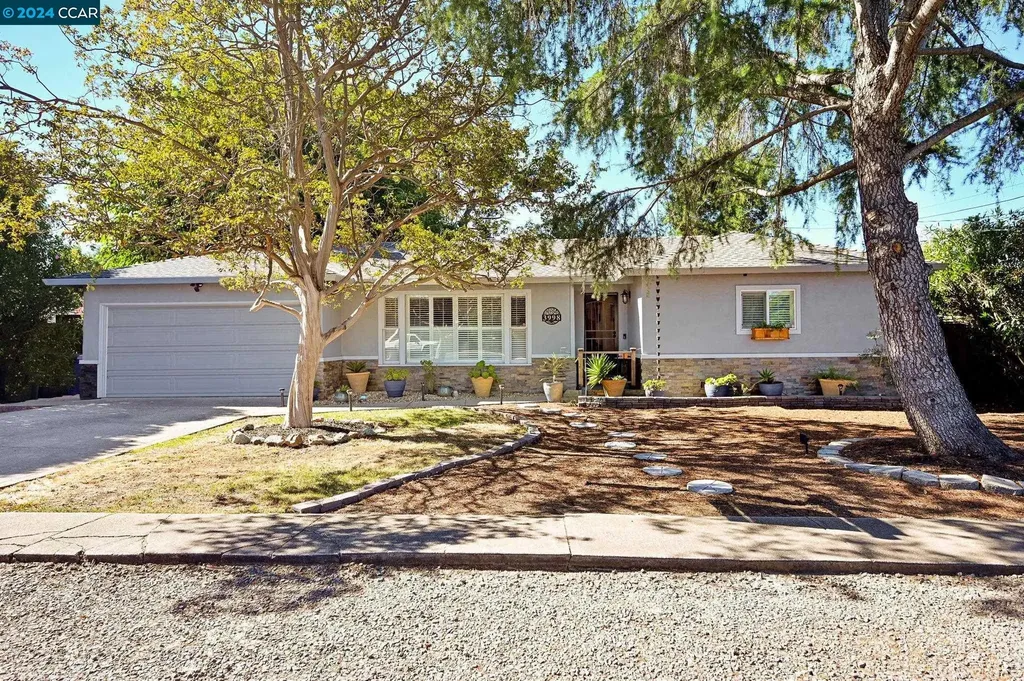 3998 Chestnut Avenue Concord CA 94519