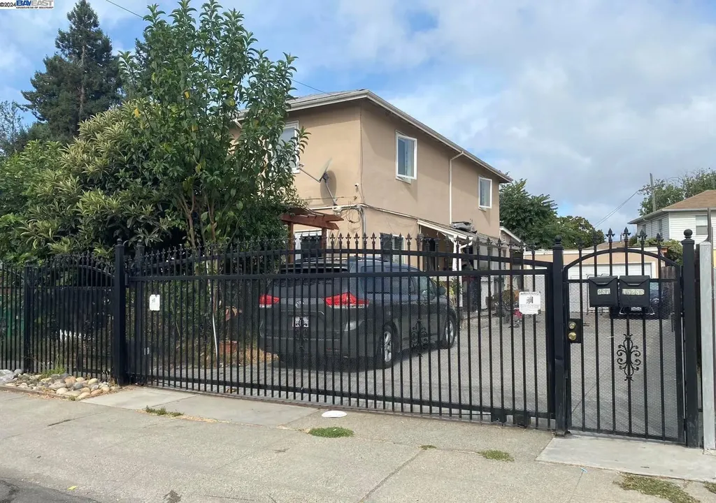 15285 Upton Avenue San Leandro CA 94578