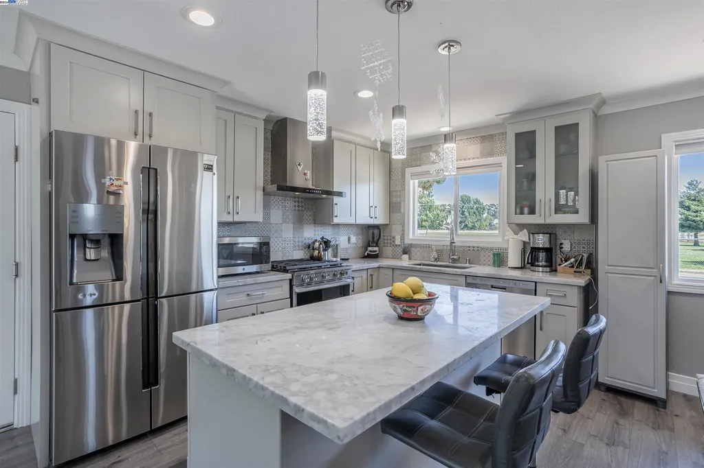 5237 Valpey Park Avenue Fremont CA 94538
