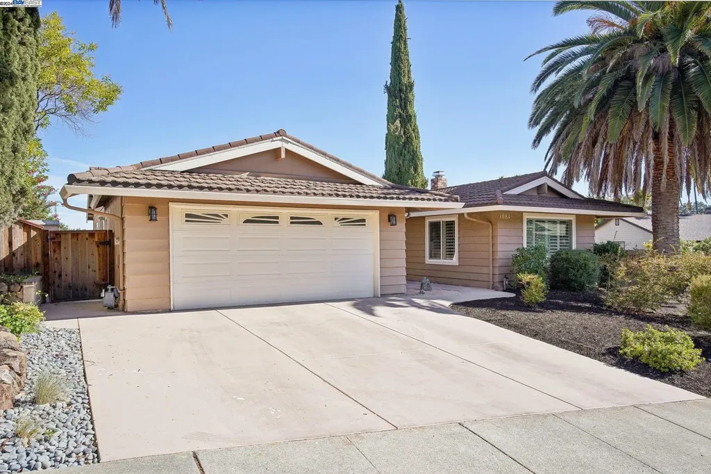 1084 Riesling Drive Pleasanton CA 94566