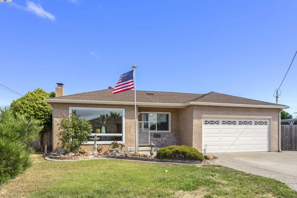 1766 Via Natal San Lorenzo CA 94580