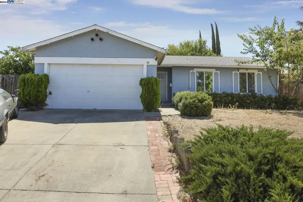 24 Brooktree Court Pittsburg CA 94565