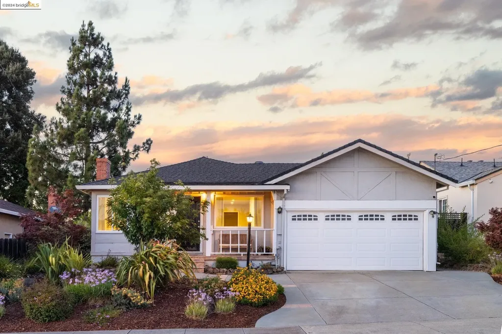 4014 Greenacre Road Castro Valley CA 94546