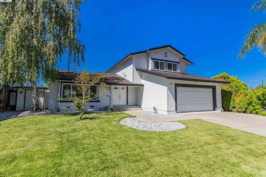 7472 Quartz Circle Dublin CA 94568