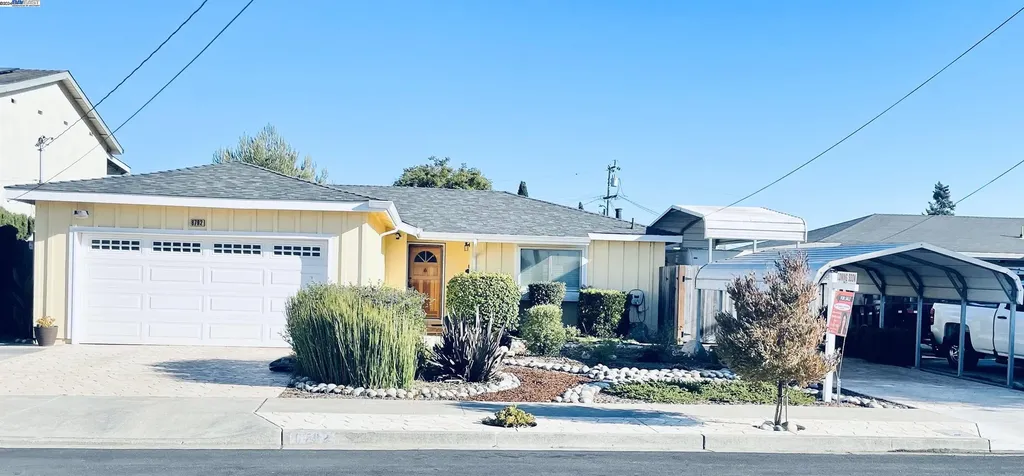 6792 Cabernet Avenue Newark CA 94560