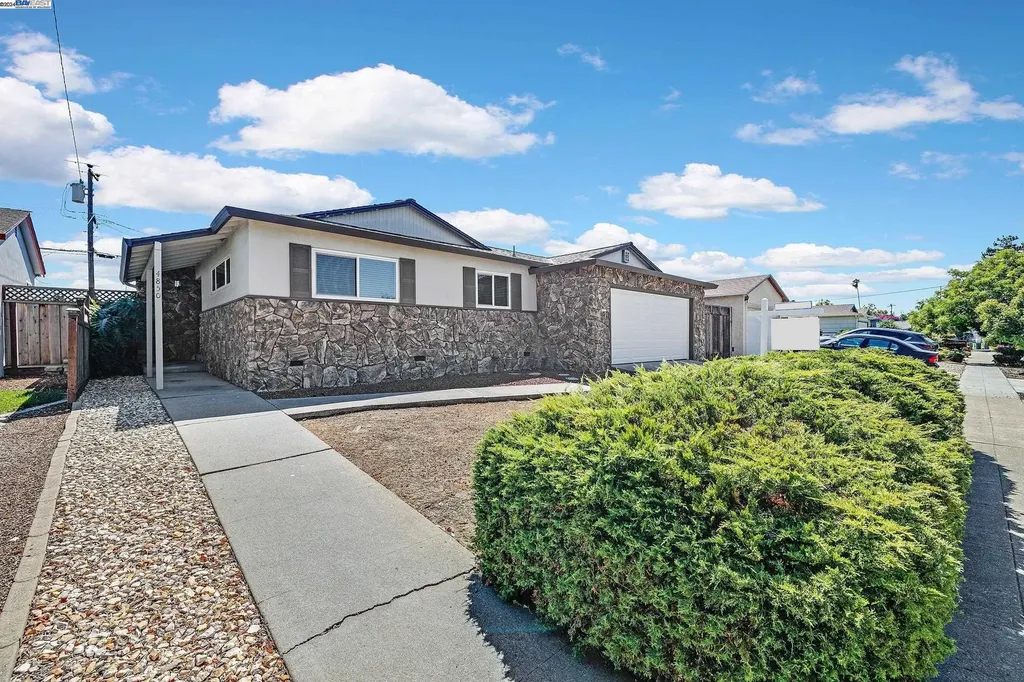 4850 Phelan Avenue Fremont CA 94538