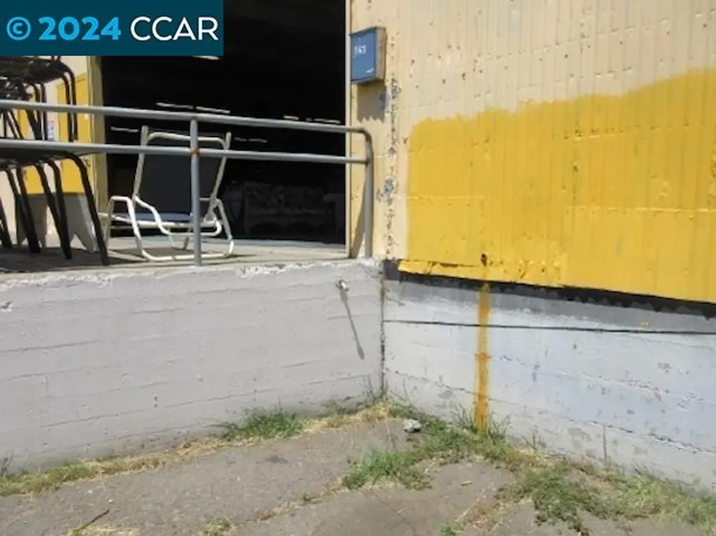 4250 10th Street Oakland CA 94608