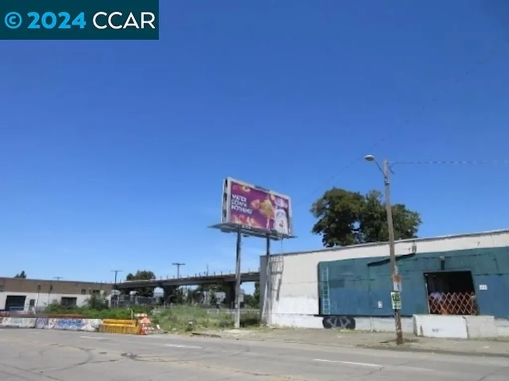 4250 10th Street Oakland CA 94608