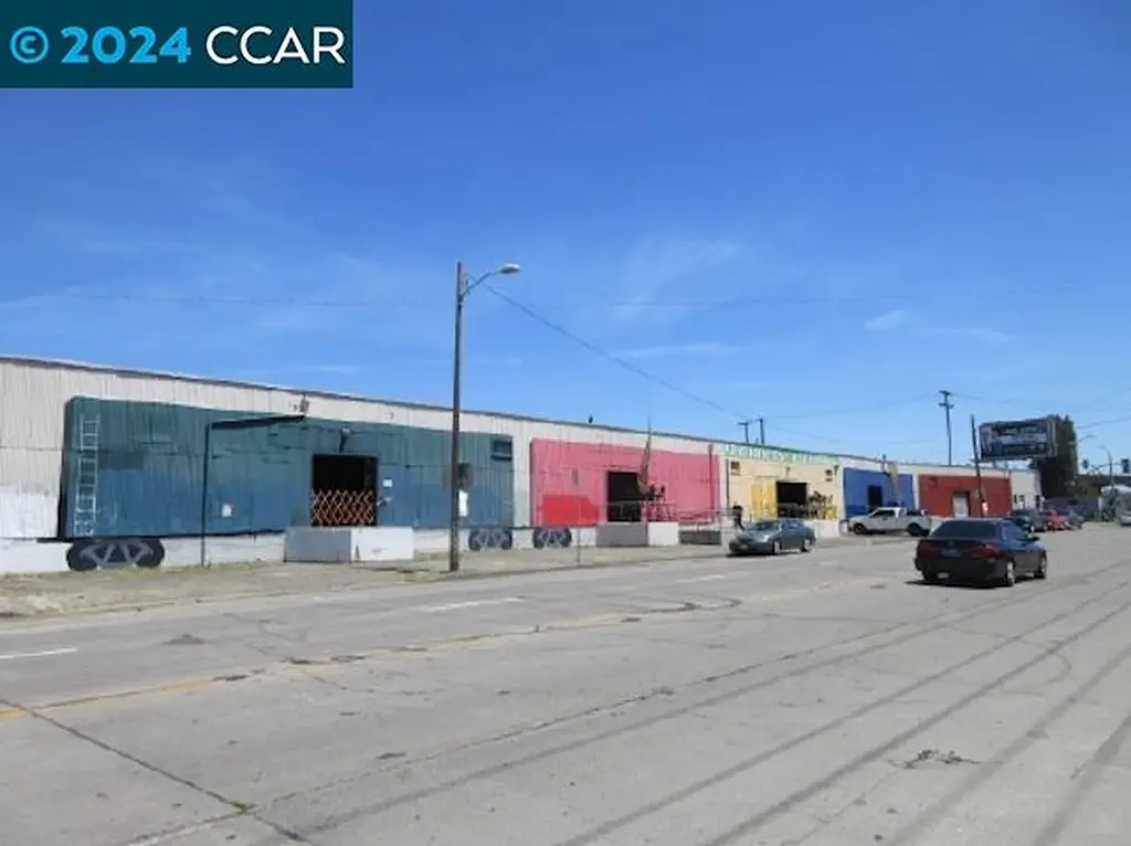 4250 10th Street Oakland CA 94608