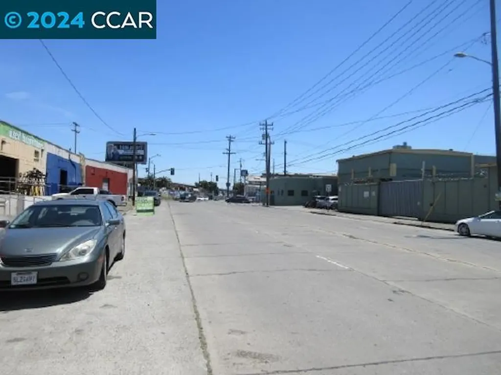 4250 10th Street Oakland CA 94608