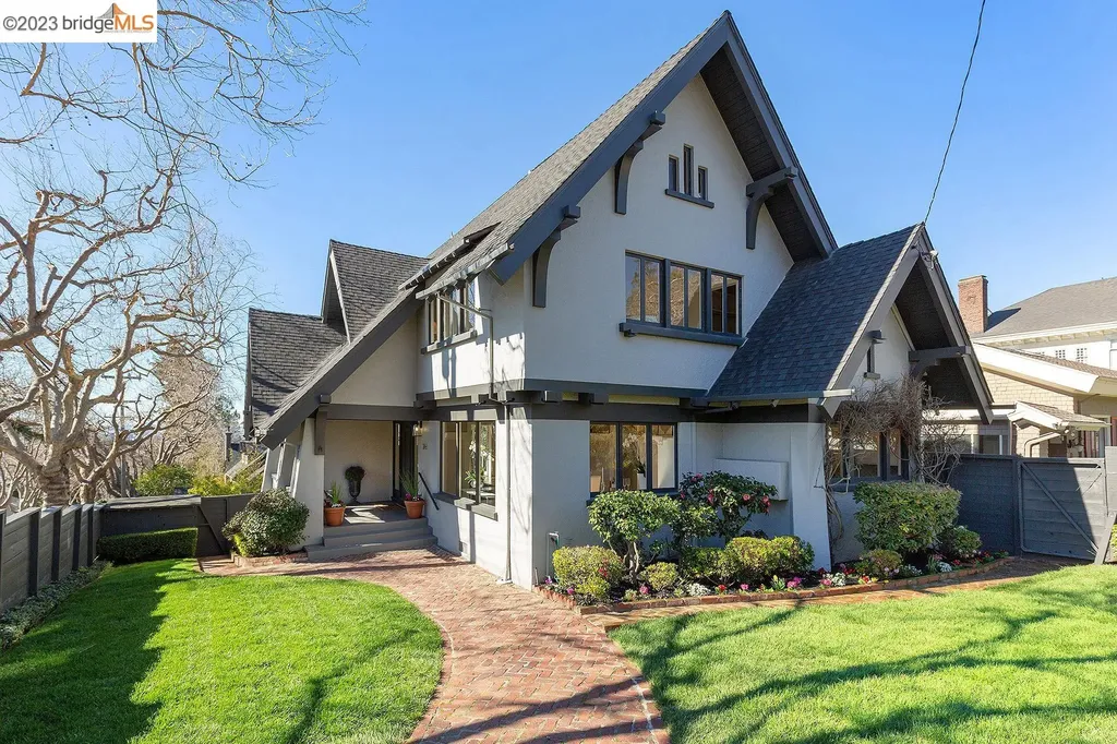 Piedmont CA, 245 Hillside Avenue