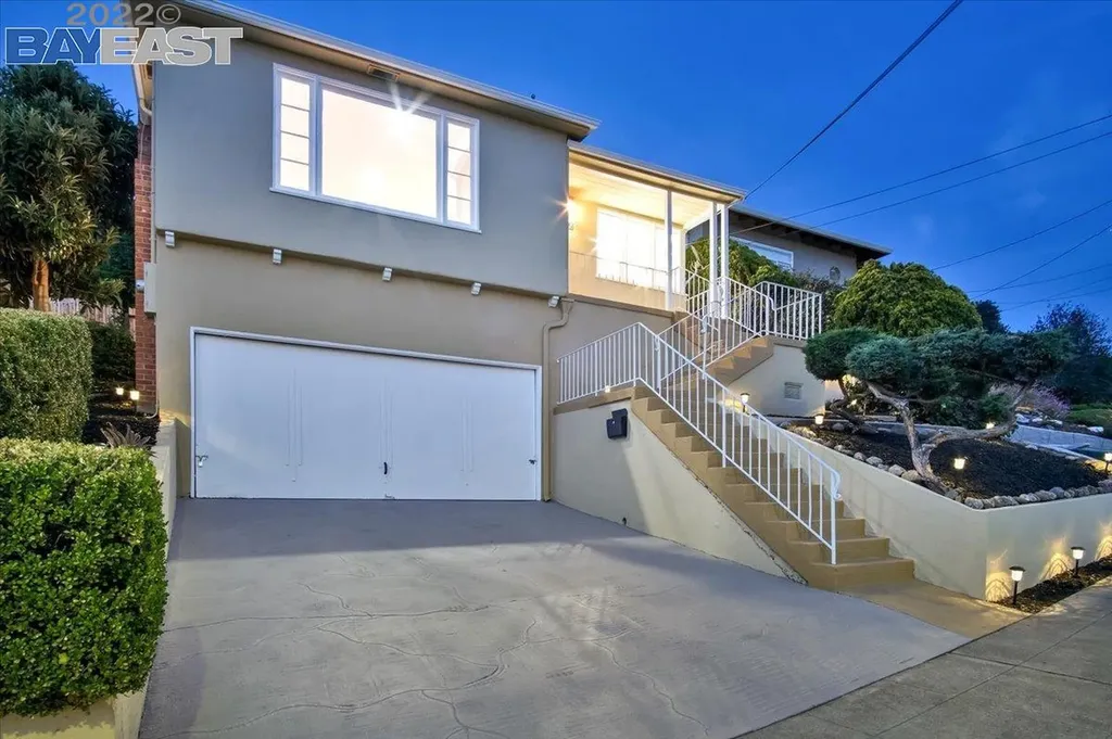 10600 Sheldon Street Oakland CA 94605