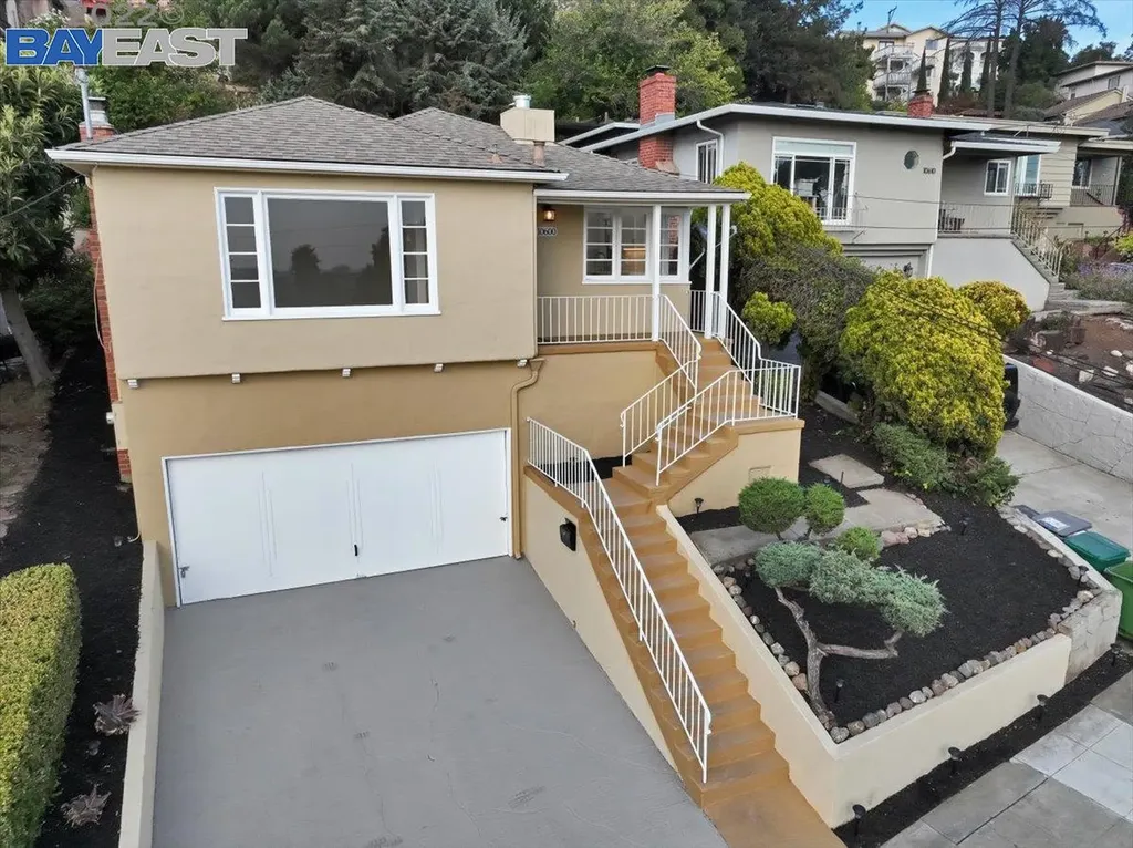 10600 Sheldon Street Oakland CA 94605