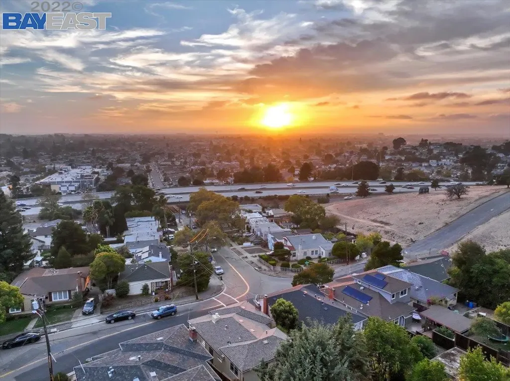 10600 Sheldon Street Oakland CA 94605