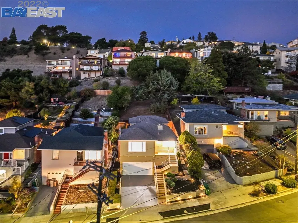 10600 Sheldon Street Oakland CA 94605