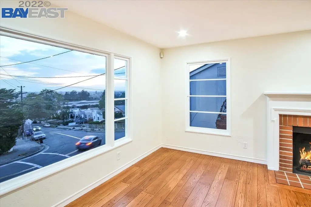 10600 Sheldon Street Oakland CA 94605