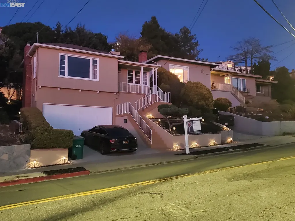 10600 Sheldon Street Oakland CA 94605