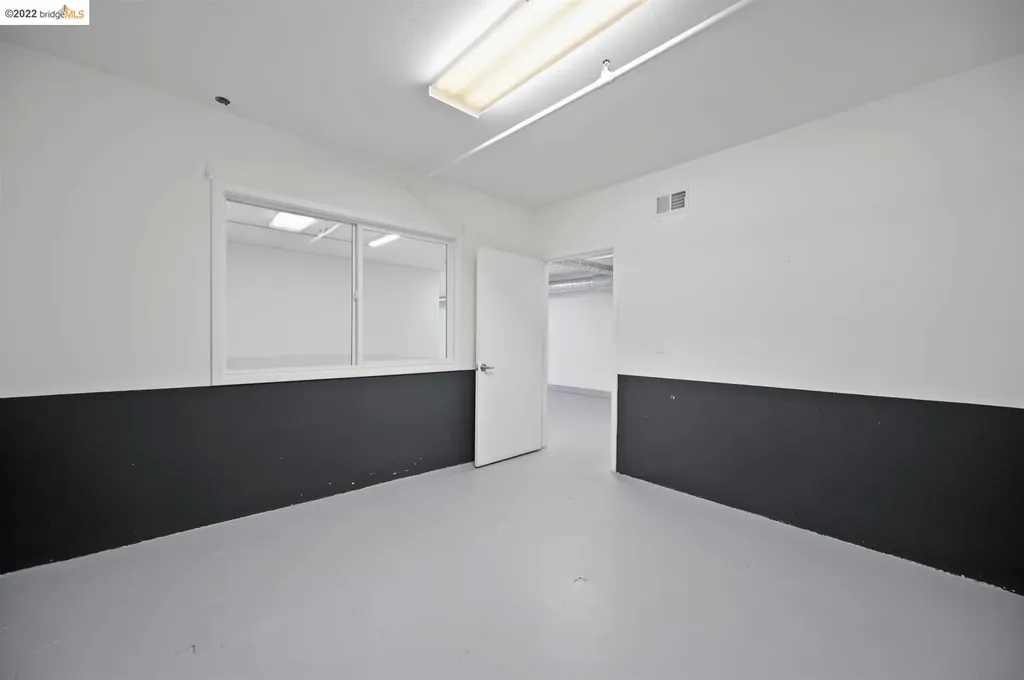1035 22nd Avenue, #7 Oakland CA 94606