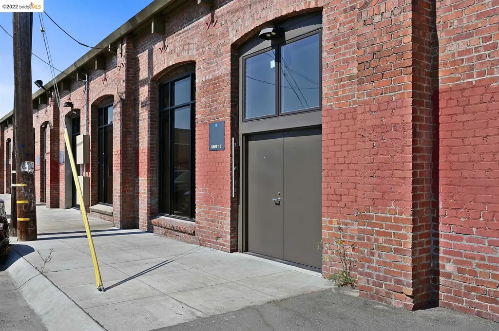 1035 22nd Avenue, #13 Oakland CA 94606