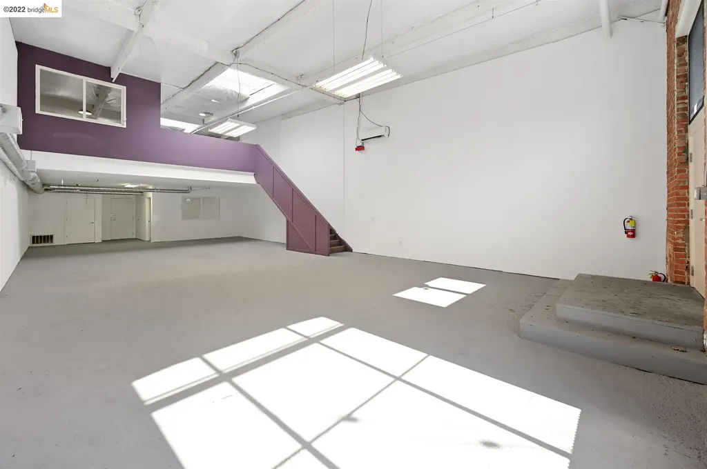 1035 22nd Avenue, #13 Oakland CA 94606