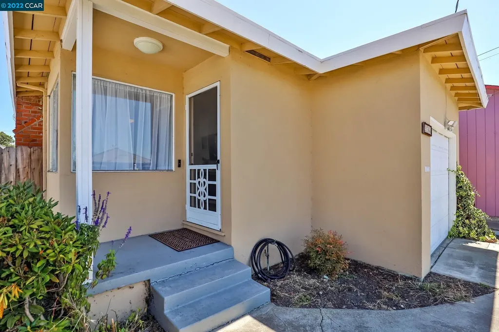 2766 11th Street San Pablo CA 94806