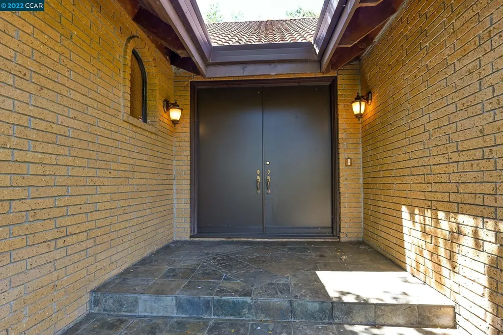 5433 Alhambra Valley Road Martinez CA 94553