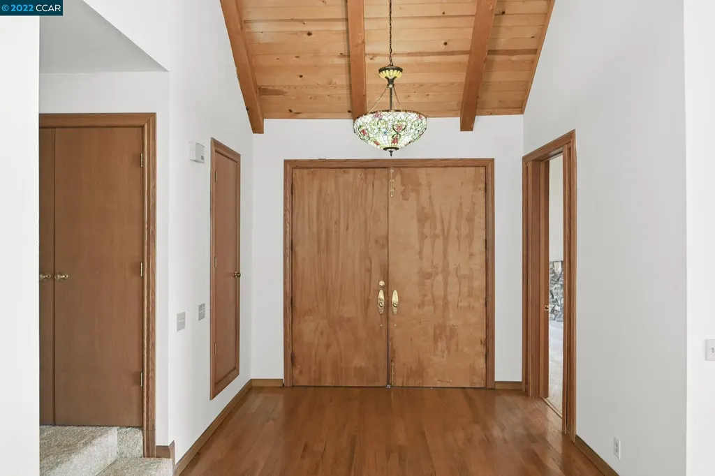 5433 Alhambra Valley Road Martinez CA 94553