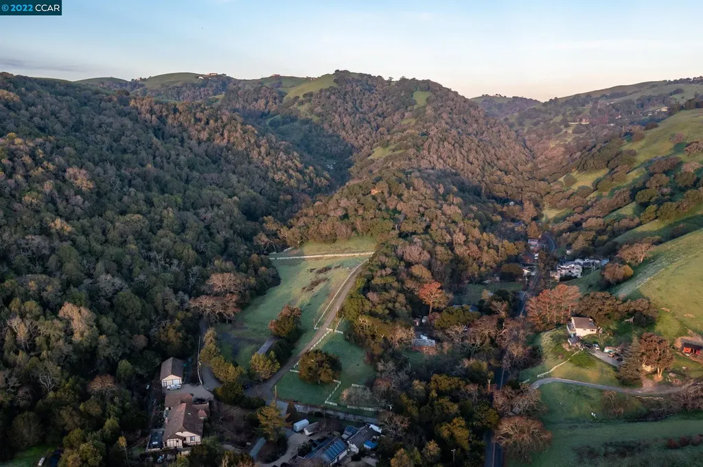 5433 Alhambra Valley Road Martinez CA 94553