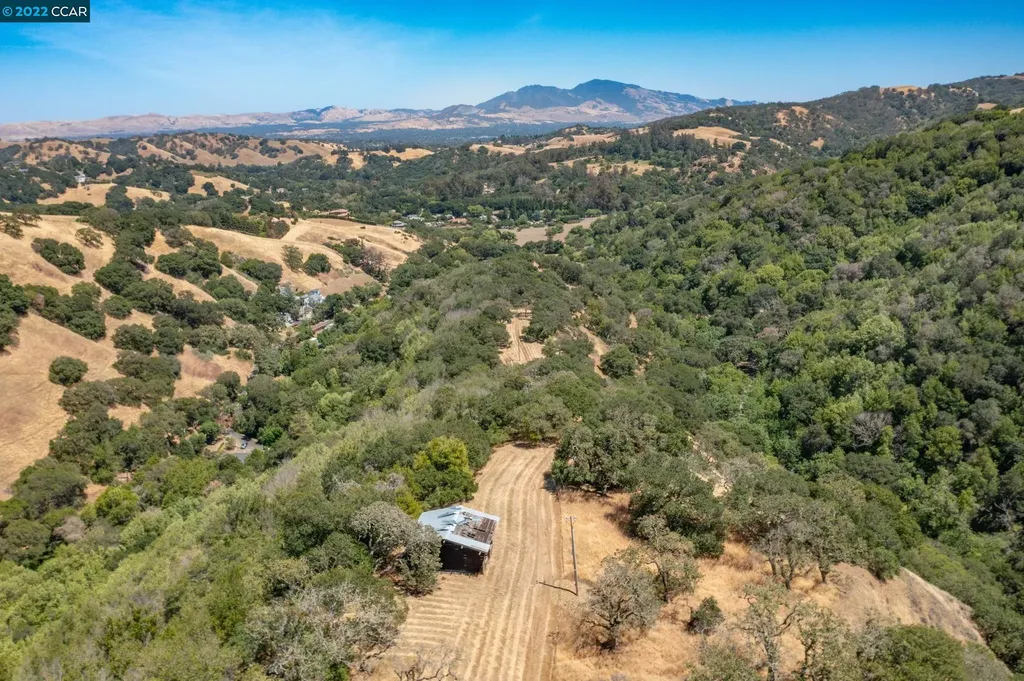 5433 Alhambra Valley Road Martinez CA 94553