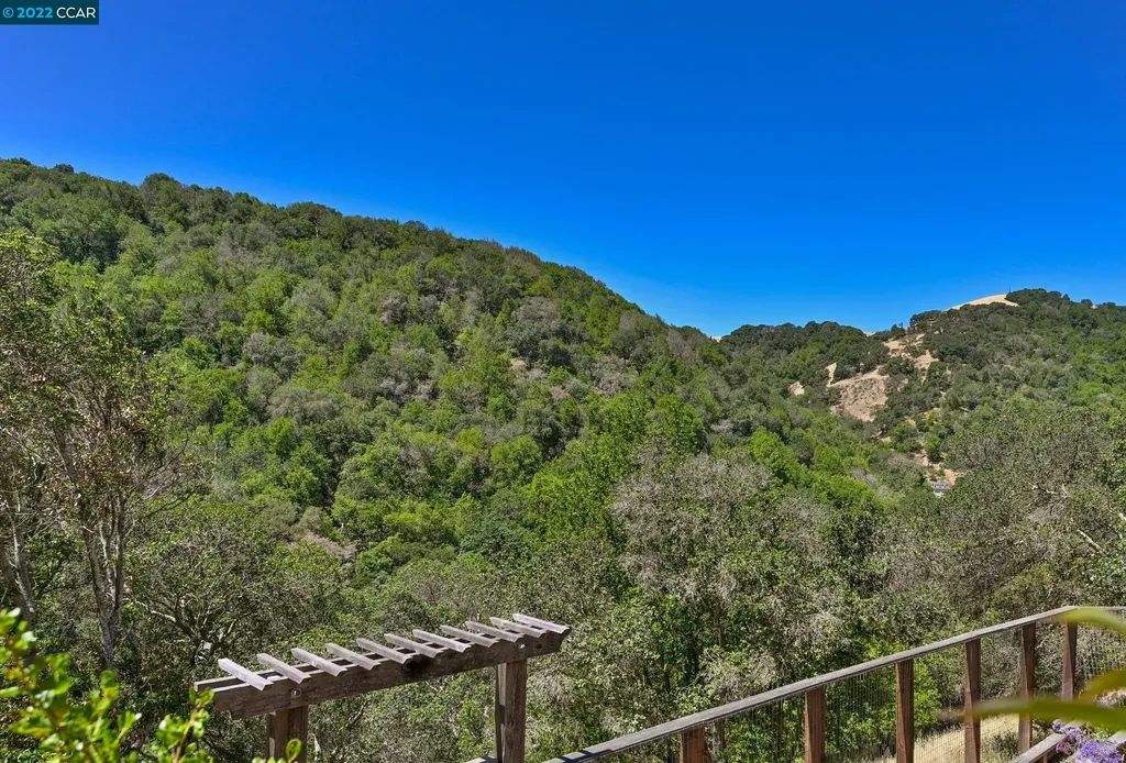 5433 Alhambra Valley Road Martinez CA 94553
