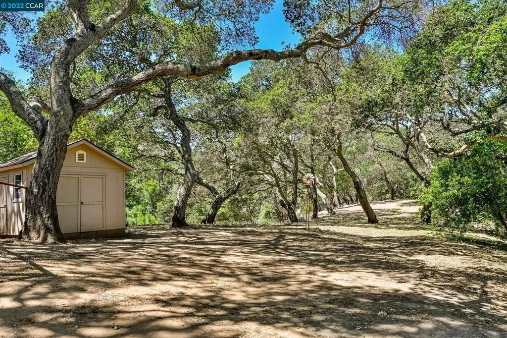 5433 Alhambra Valley Road Martinez CA 94553