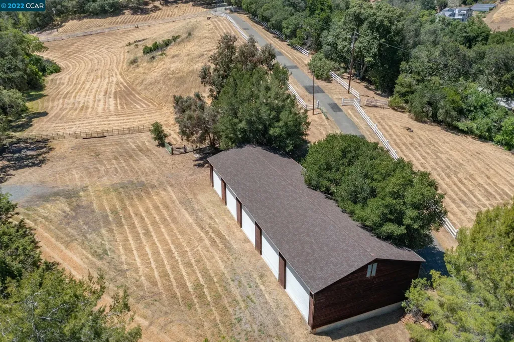 5433 Alhambra Valley Road Martinez CA 94553