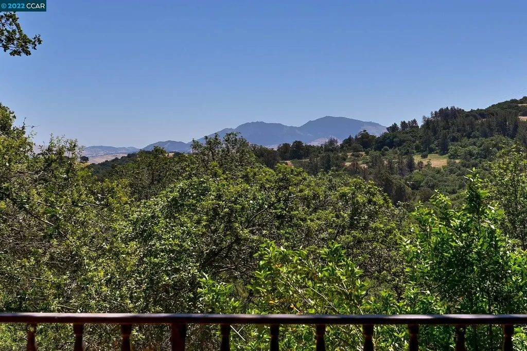 5433 Alhambra Valley Road Martinez CA 94553