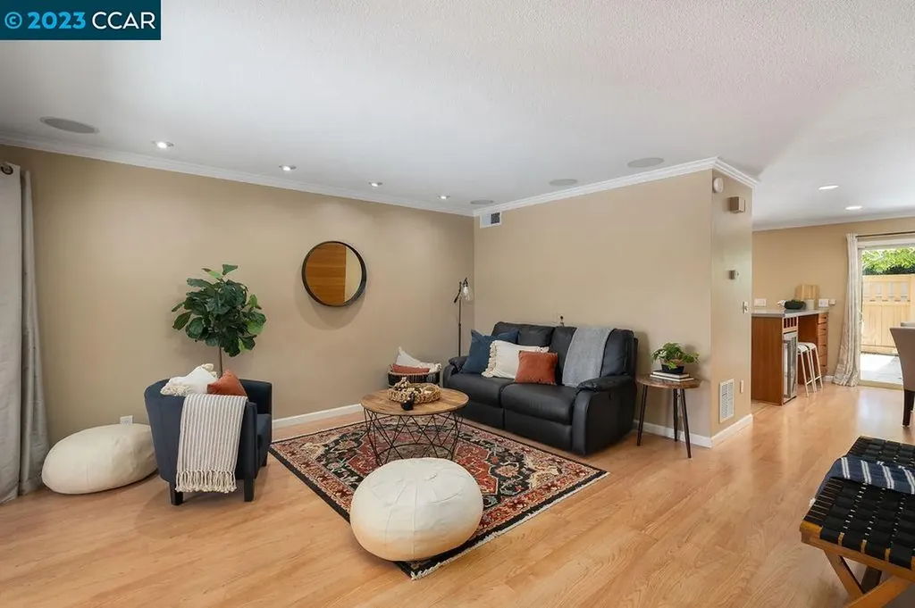 1889 Pomar Way Walnut Creek CA 94598