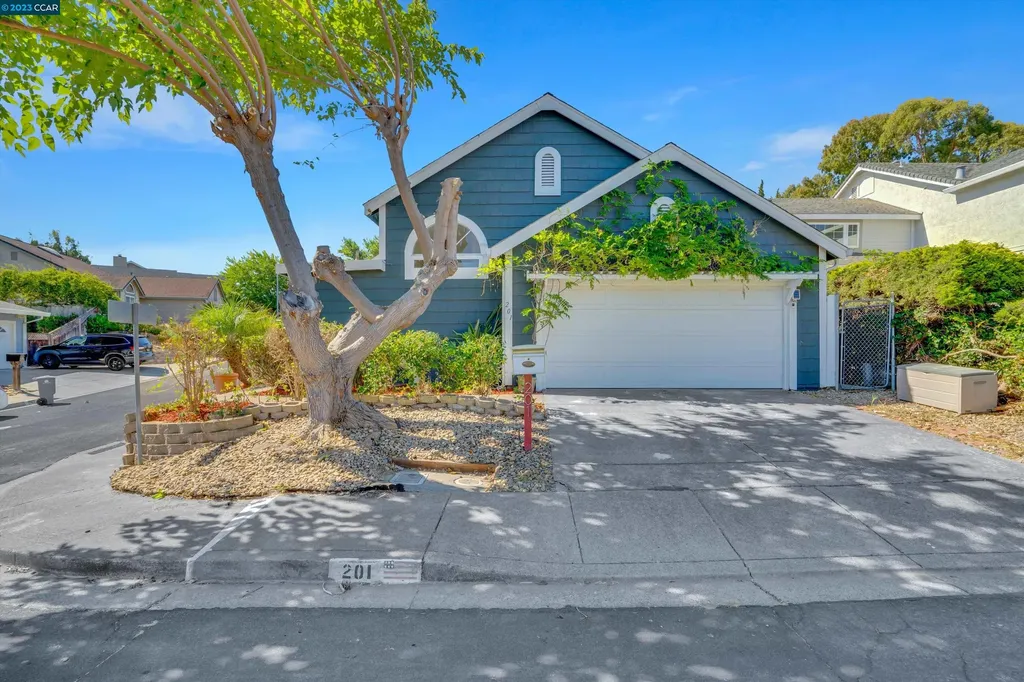 201 Schooner Way Vallejo CA 94590