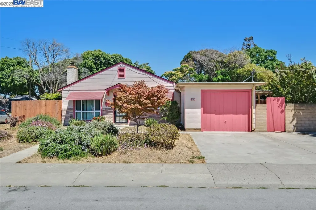 17248 Via Alamitos San Lorenzo CA 94580
