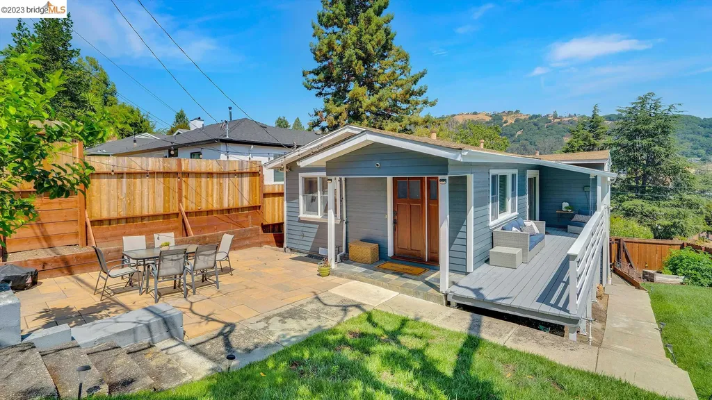 7964 Greenly Drive Oakland CA 94605