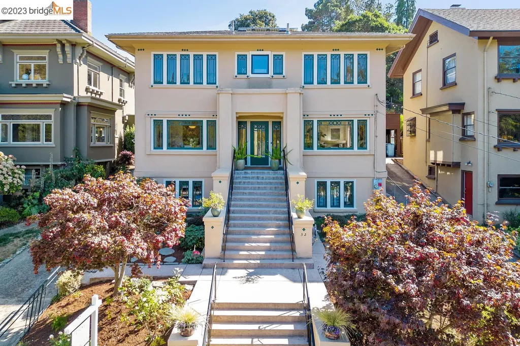 Berkeley CA, 52 The Uplands