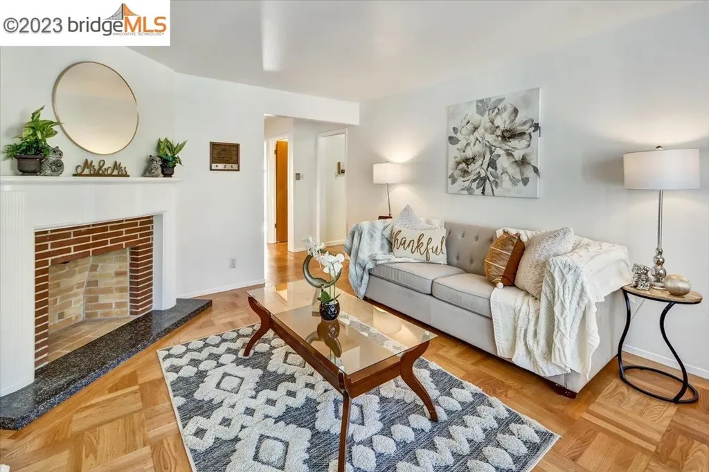 211 Bradford Street San Francisco CA 94110