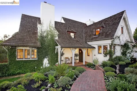 136 Hazel Lane Piedmont CA 94611