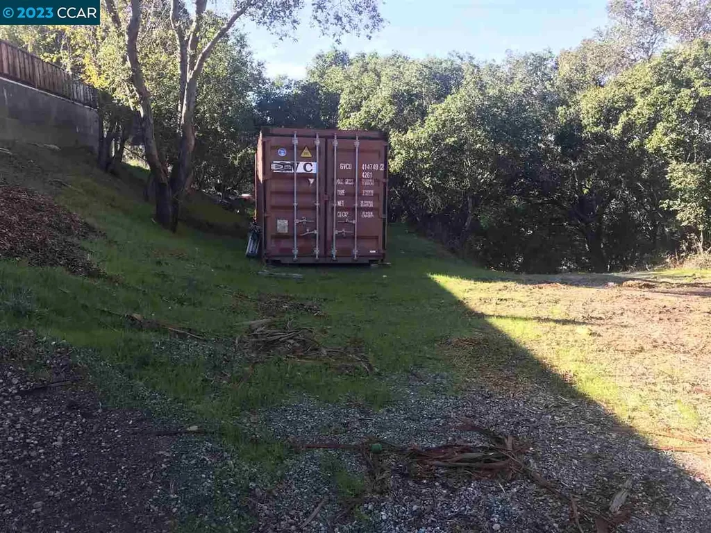 4937 Crow Canyon Road Castro Valley CA 94552