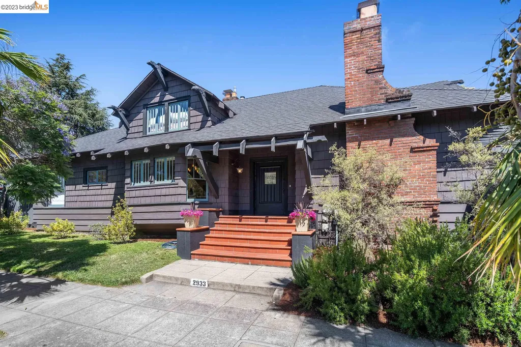 2933 Benvenue Avenue Berkeley CA 94705