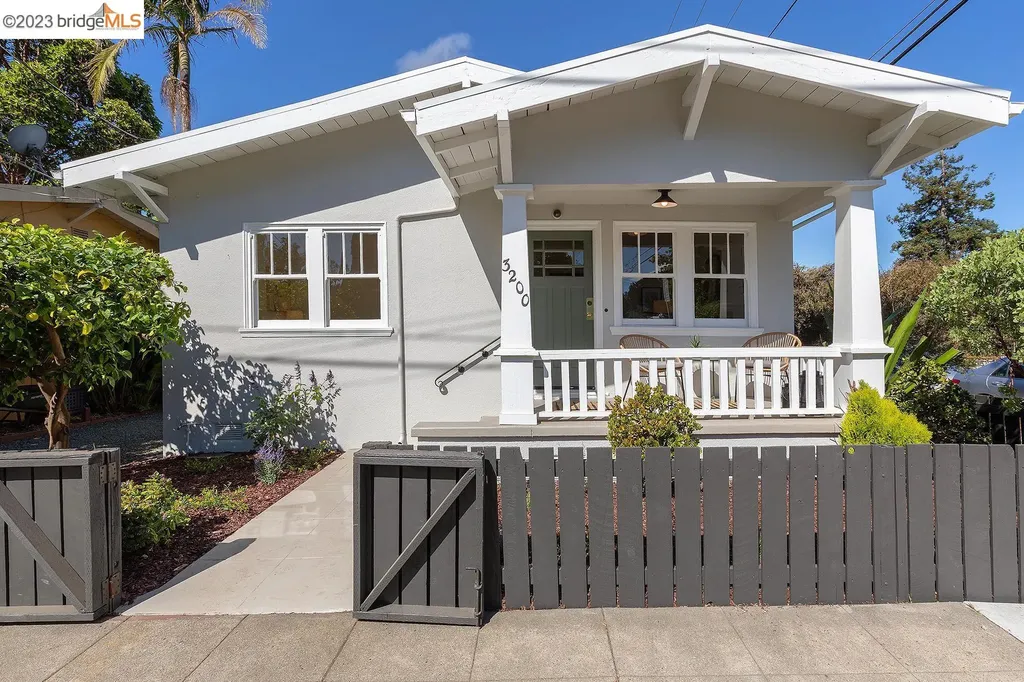 Berkeley CA, 3200 Tremont Street