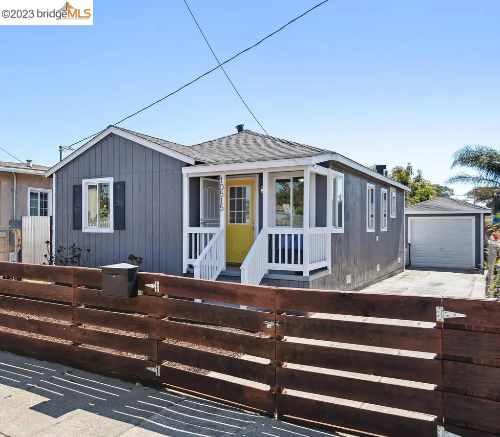 10515 Russet Street Oakland CA 94603