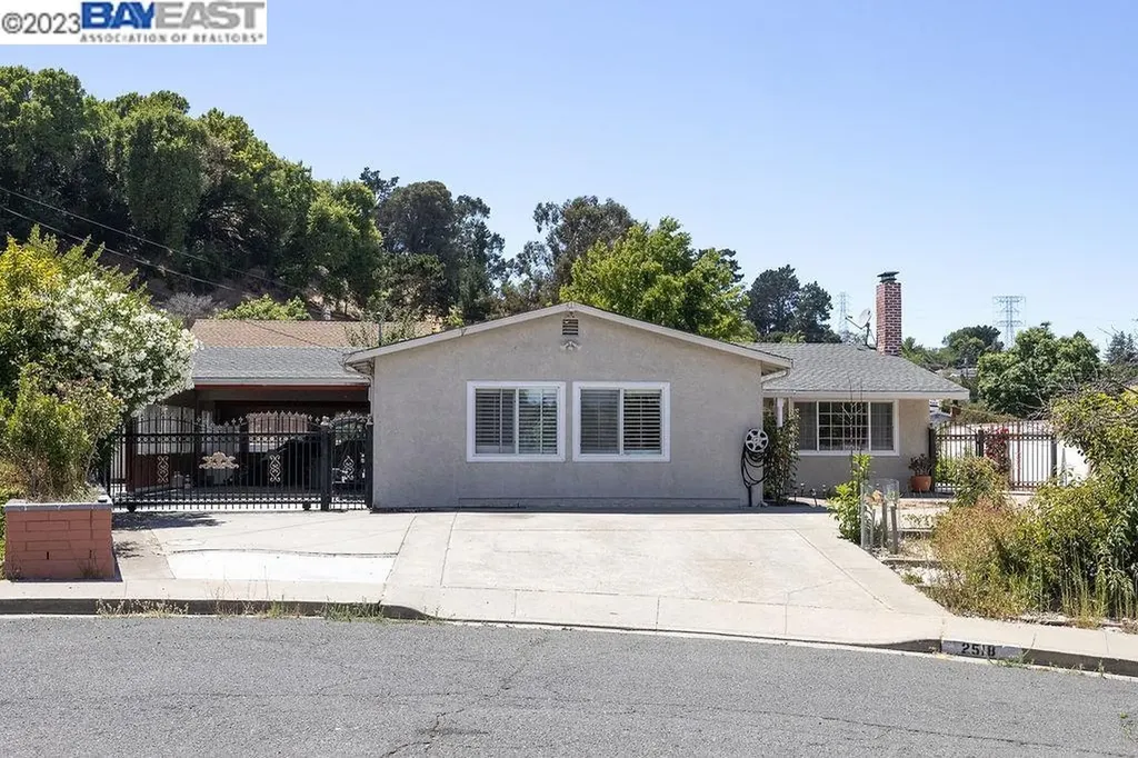 2518 Geoffrey Court Pinole CA 94564
