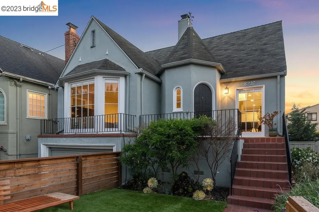 6237 Rockwell Street Oakland CA 94618