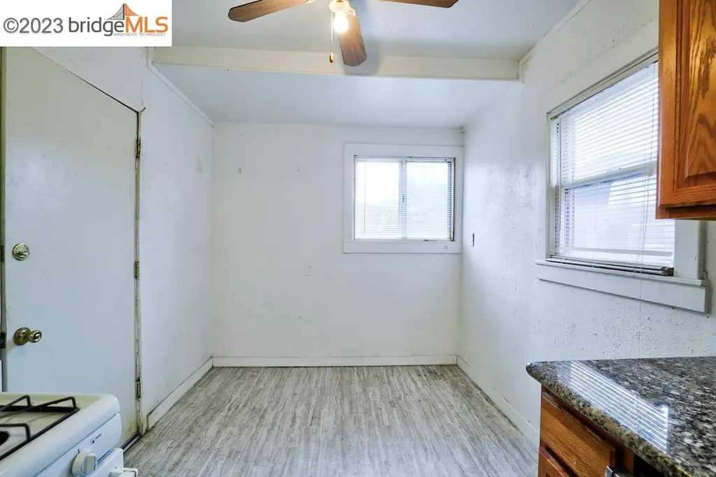 6408 Flora Street Oakland CA 94621