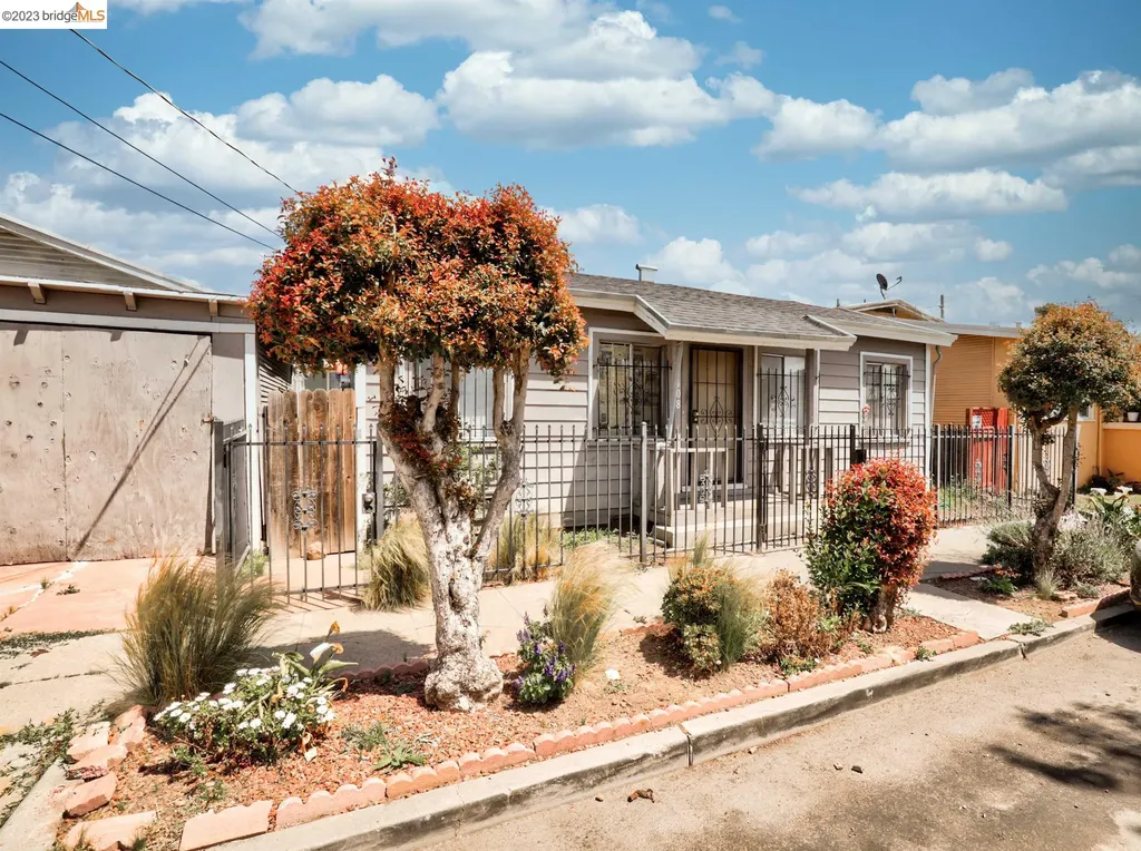 6408 Flora Street Oakland CA 94621