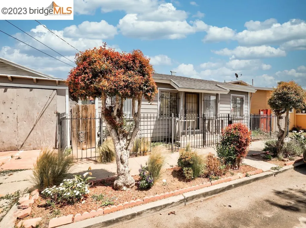 6408 Flora Street Oakland CA 94621