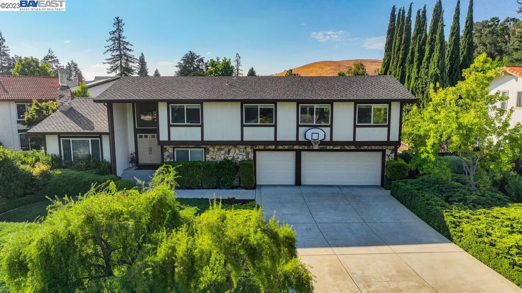 248 Fisalia Court Fremont CA 94539